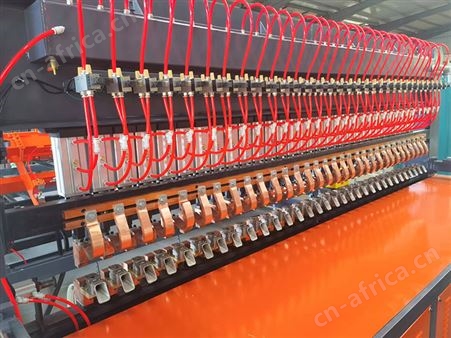 自动钢筋网焊接设备 丝网焊接 全自动数控焊网机