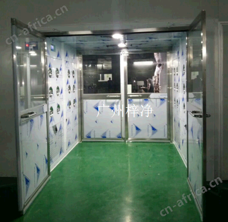 手动双门货淋室结构特点 手动双门货淋室结构特点