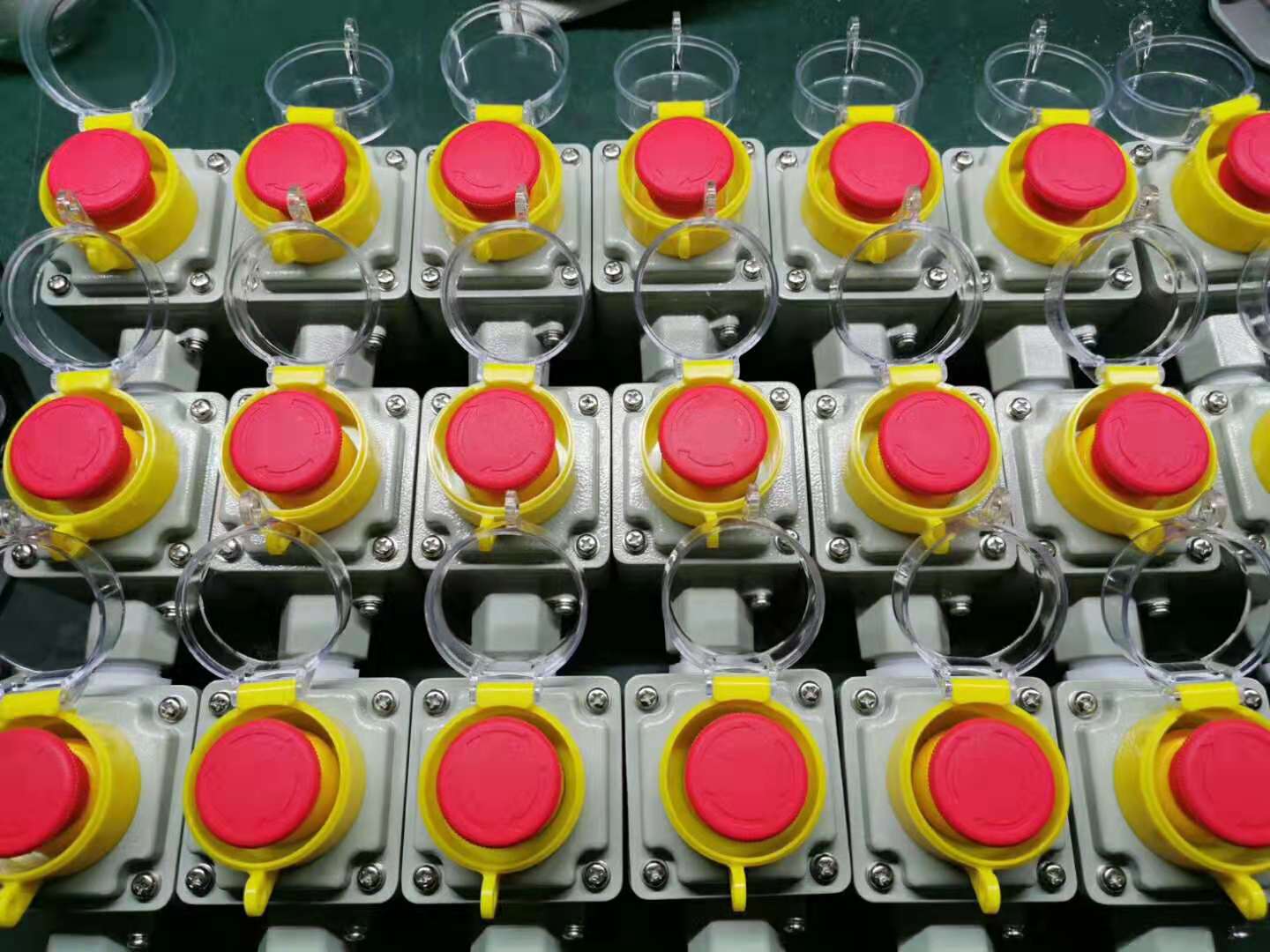 西安防爆急停按钮盒厂家